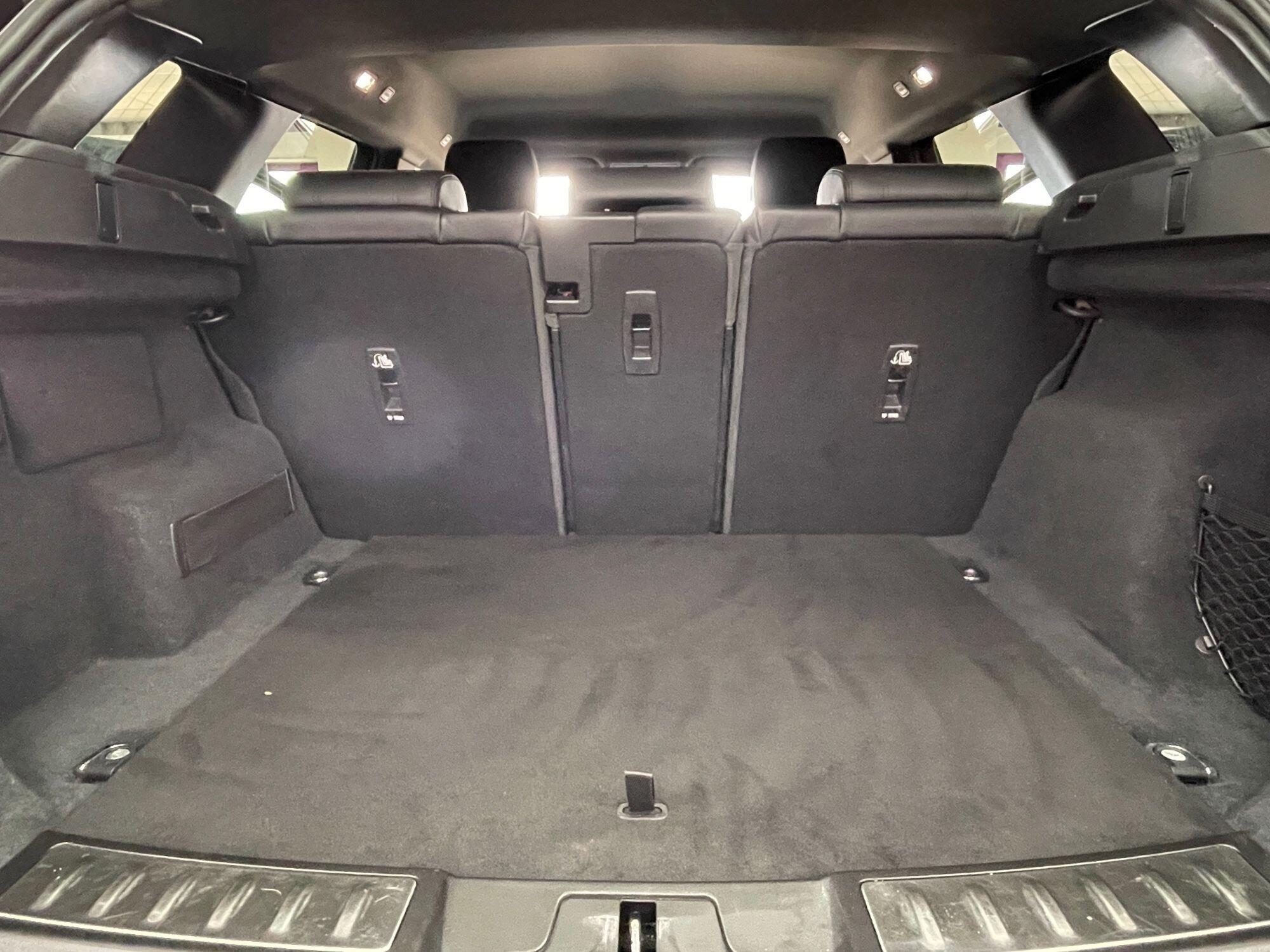 Land Rover Range Rover Evoque - Image 18