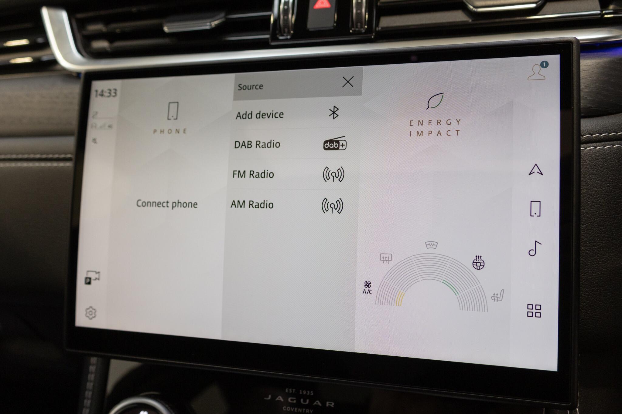 Jaguar F-Pace - Image 19