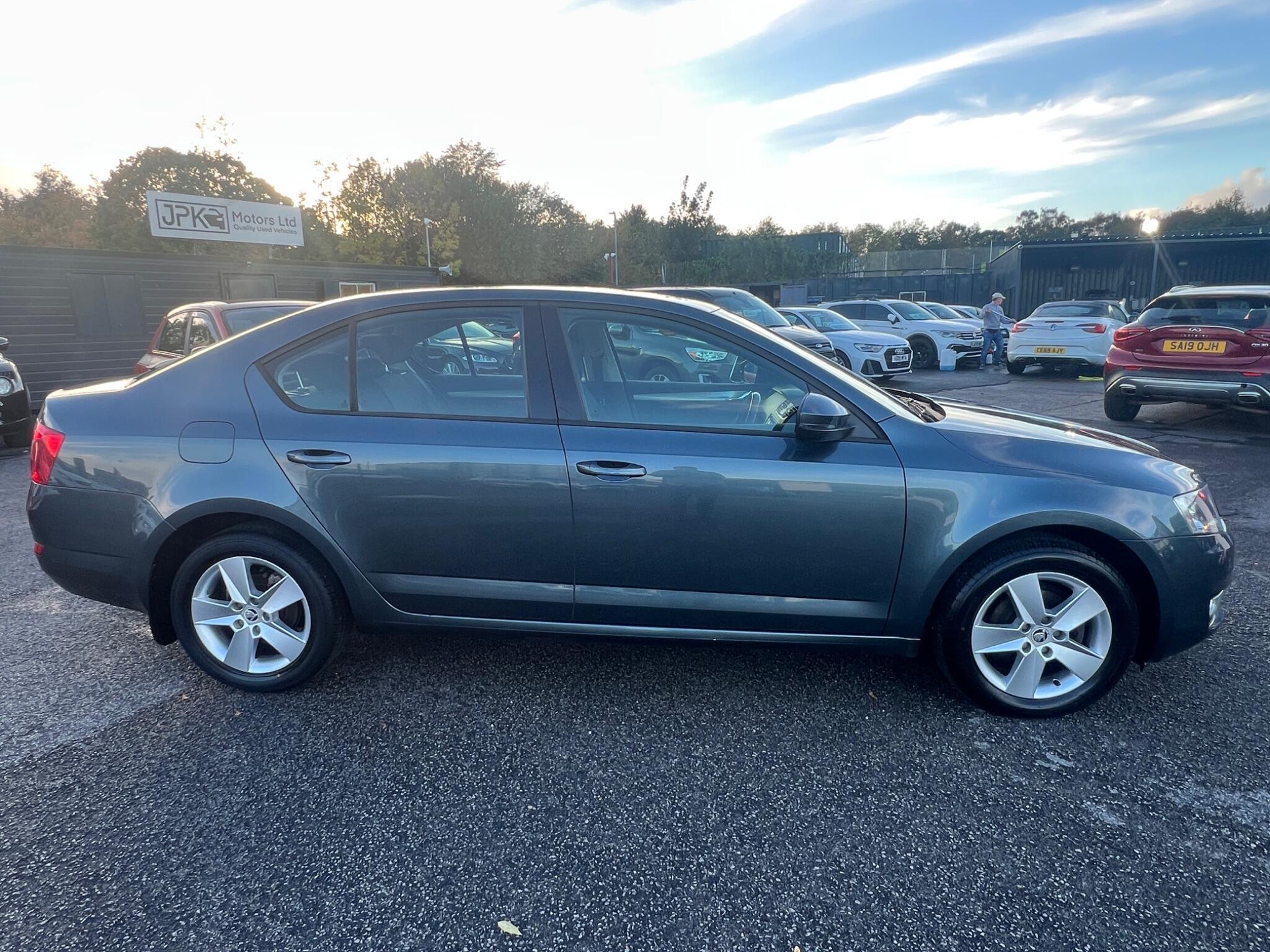 Skoda Octavia - Image 10