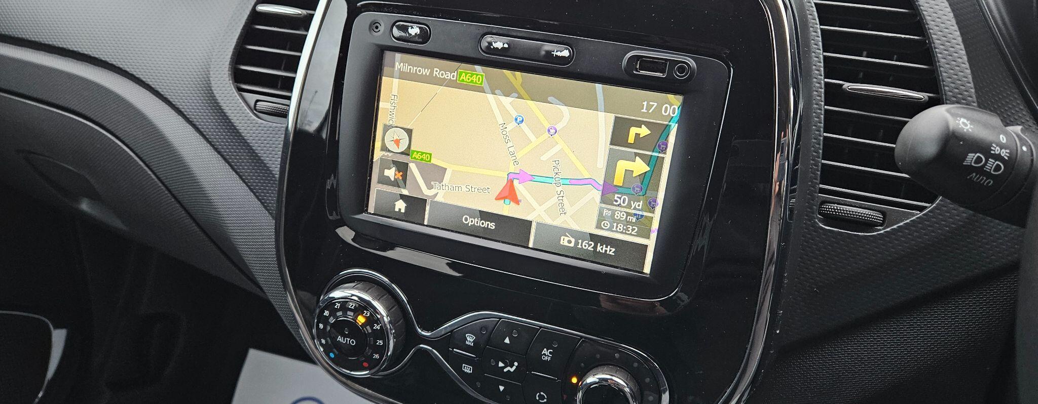 Renault Captur - Image 23