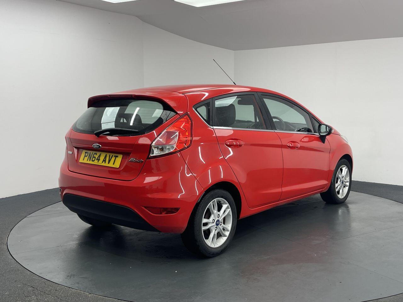 Ford Fiesta - Image 14