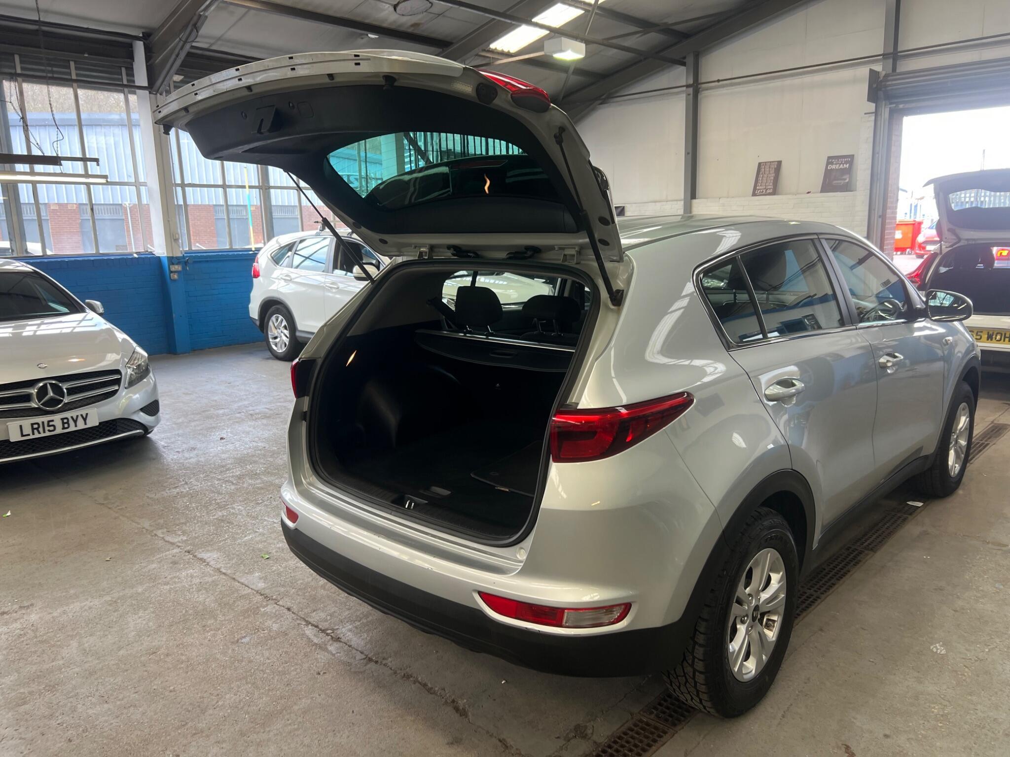 Kia Sportage - Image 15