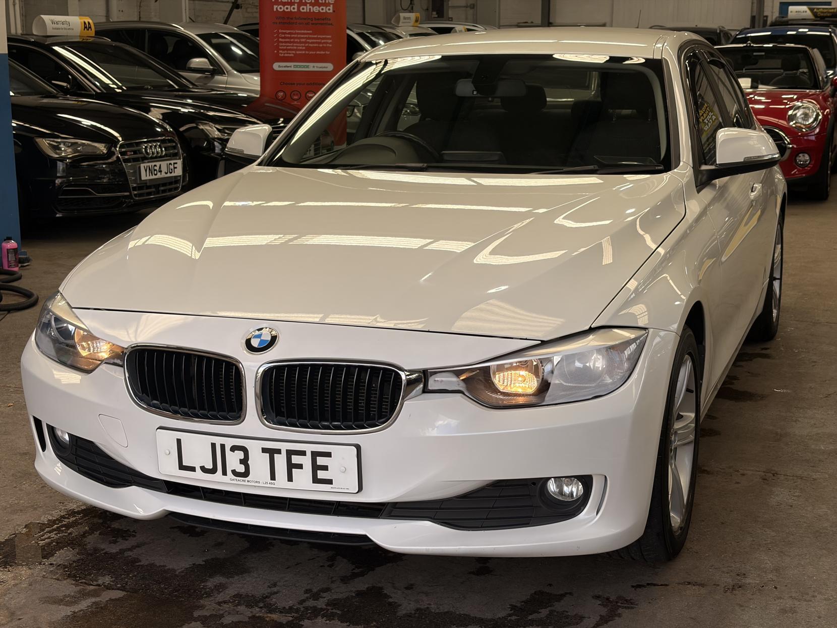 BMW 3 Series - Image 10