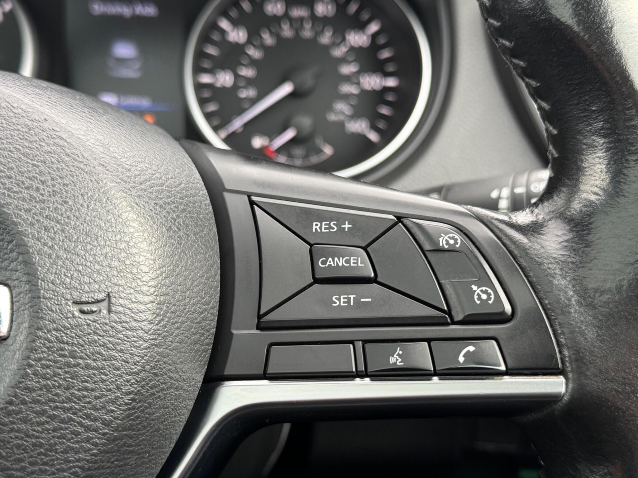 Nissan Qashqai - Image 39