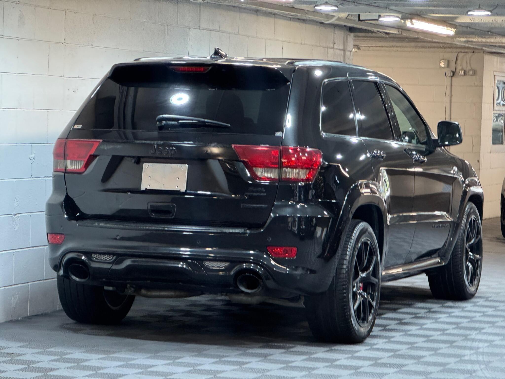 Jeep Grand Cherokee - Image 4