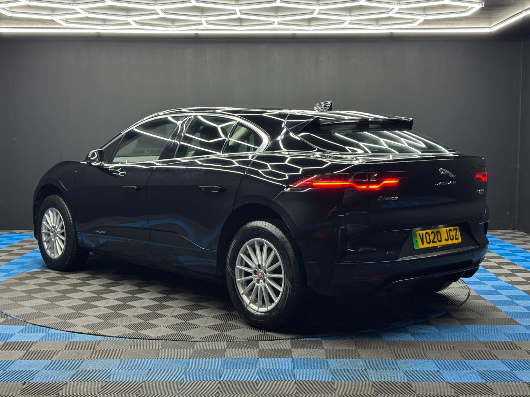 Jaguar I-Pace - Image 9