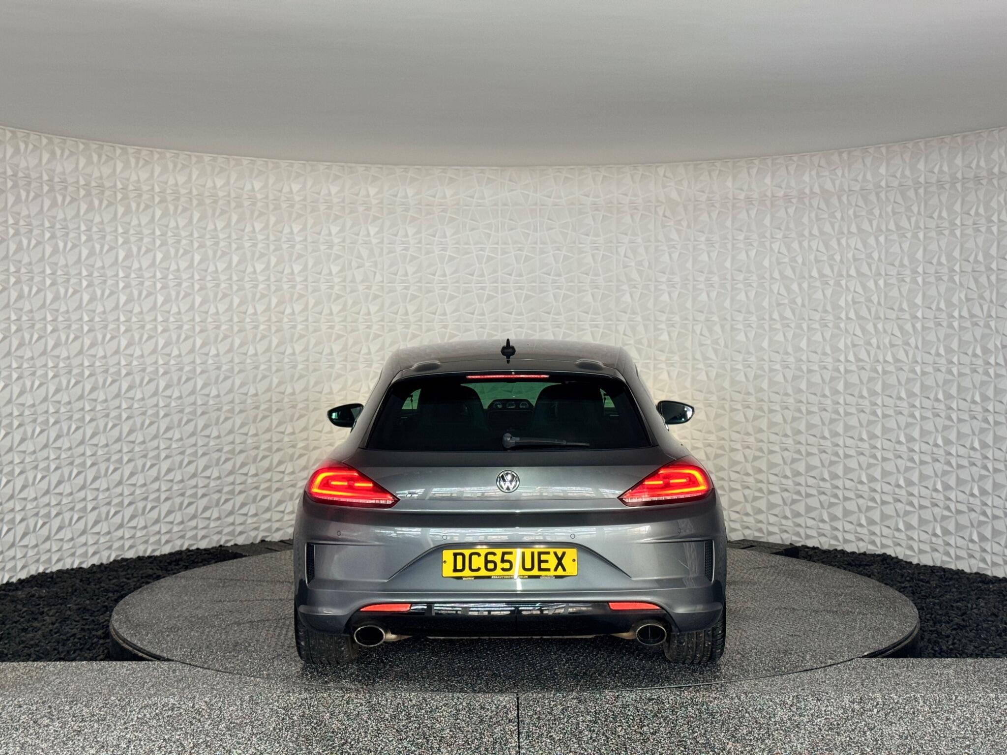 Volkswagen Scirocco - Image 13