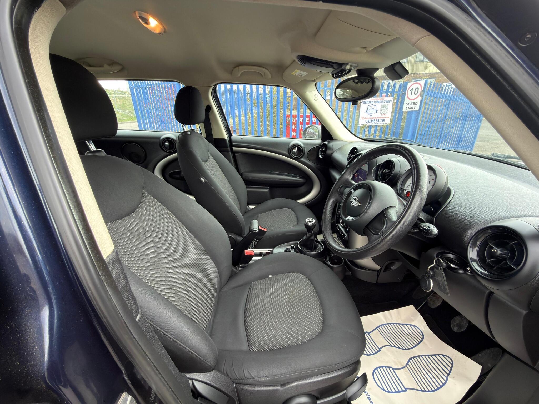 MINI Countryman - Image 27