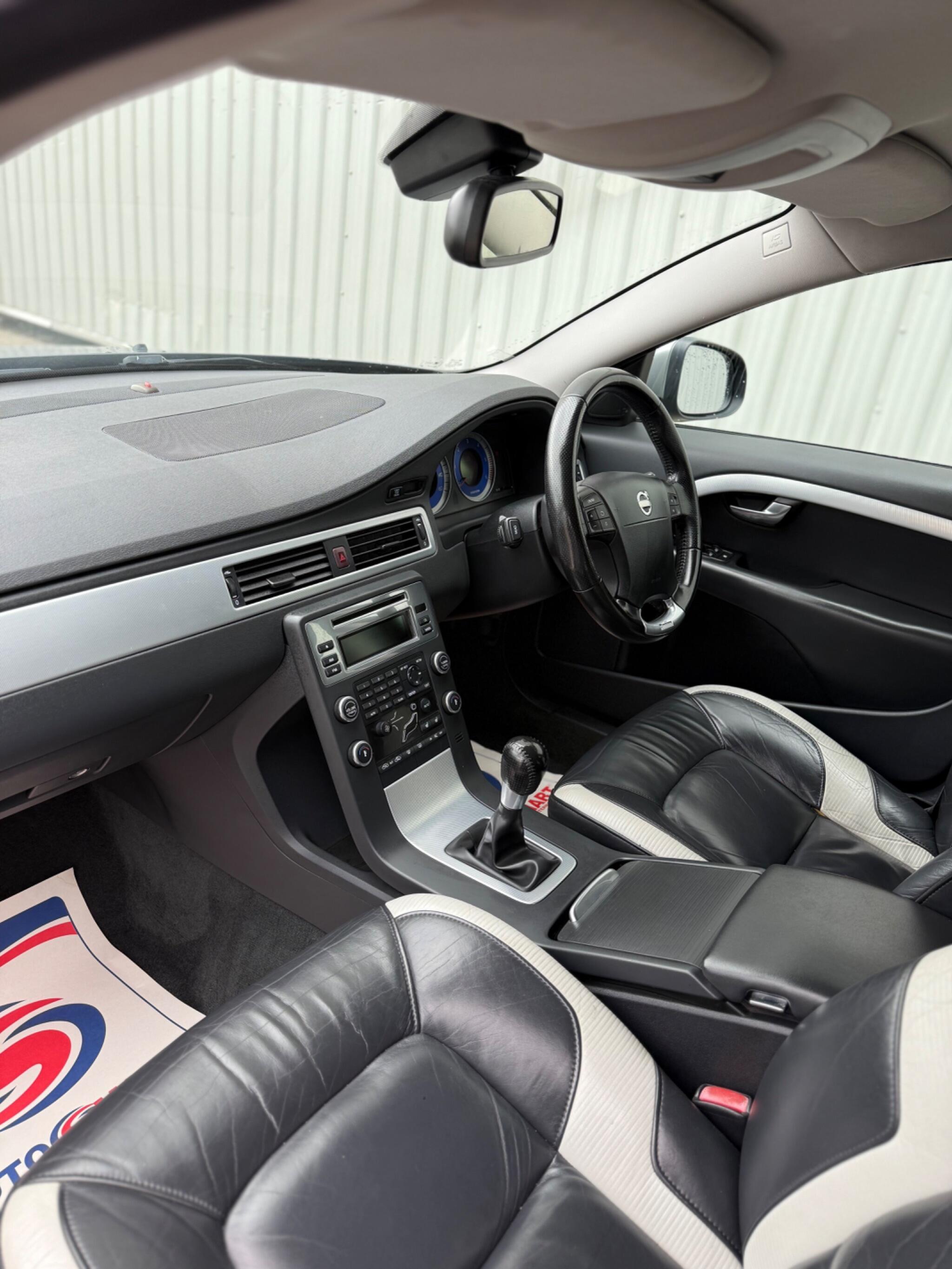 Volvo V70 - Image 22