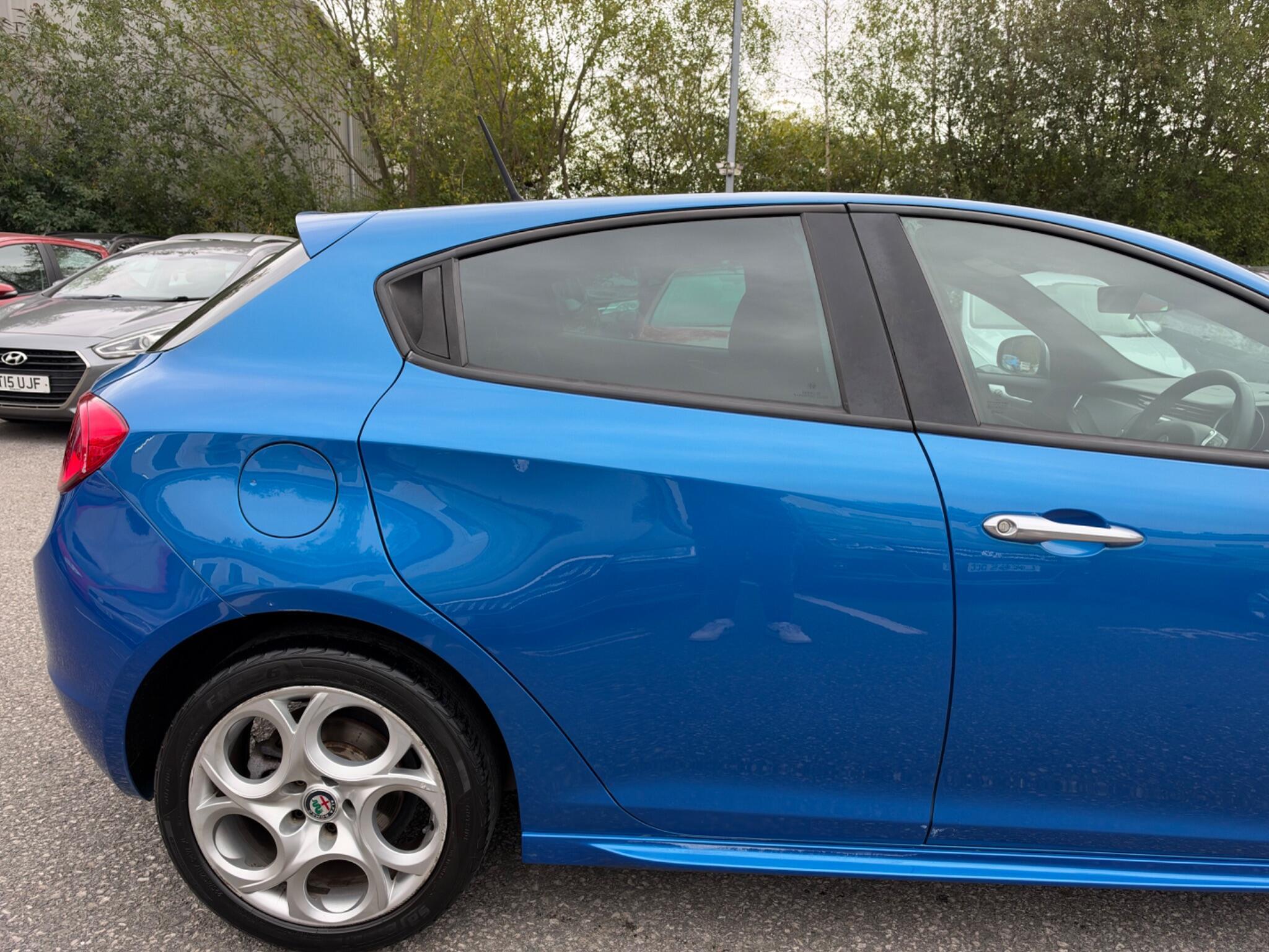 Alfa Romeo Giulietta - Image 18