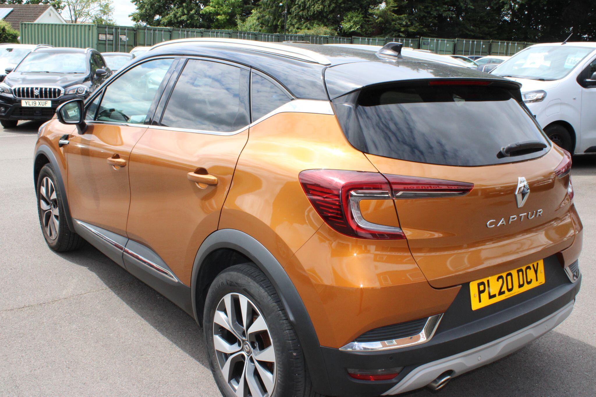 Renault Captur - Image 16