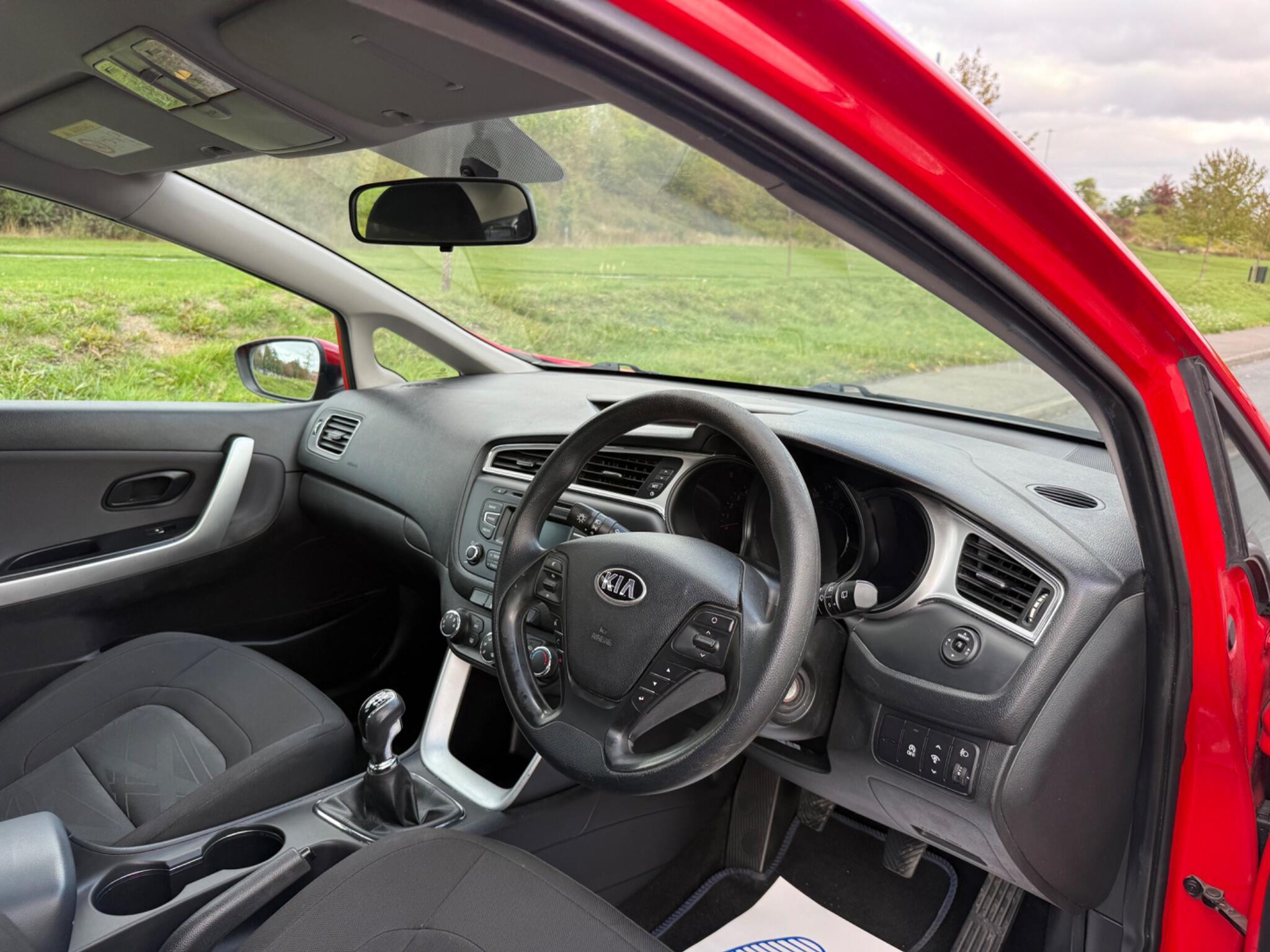 Kia ceed - Image 18