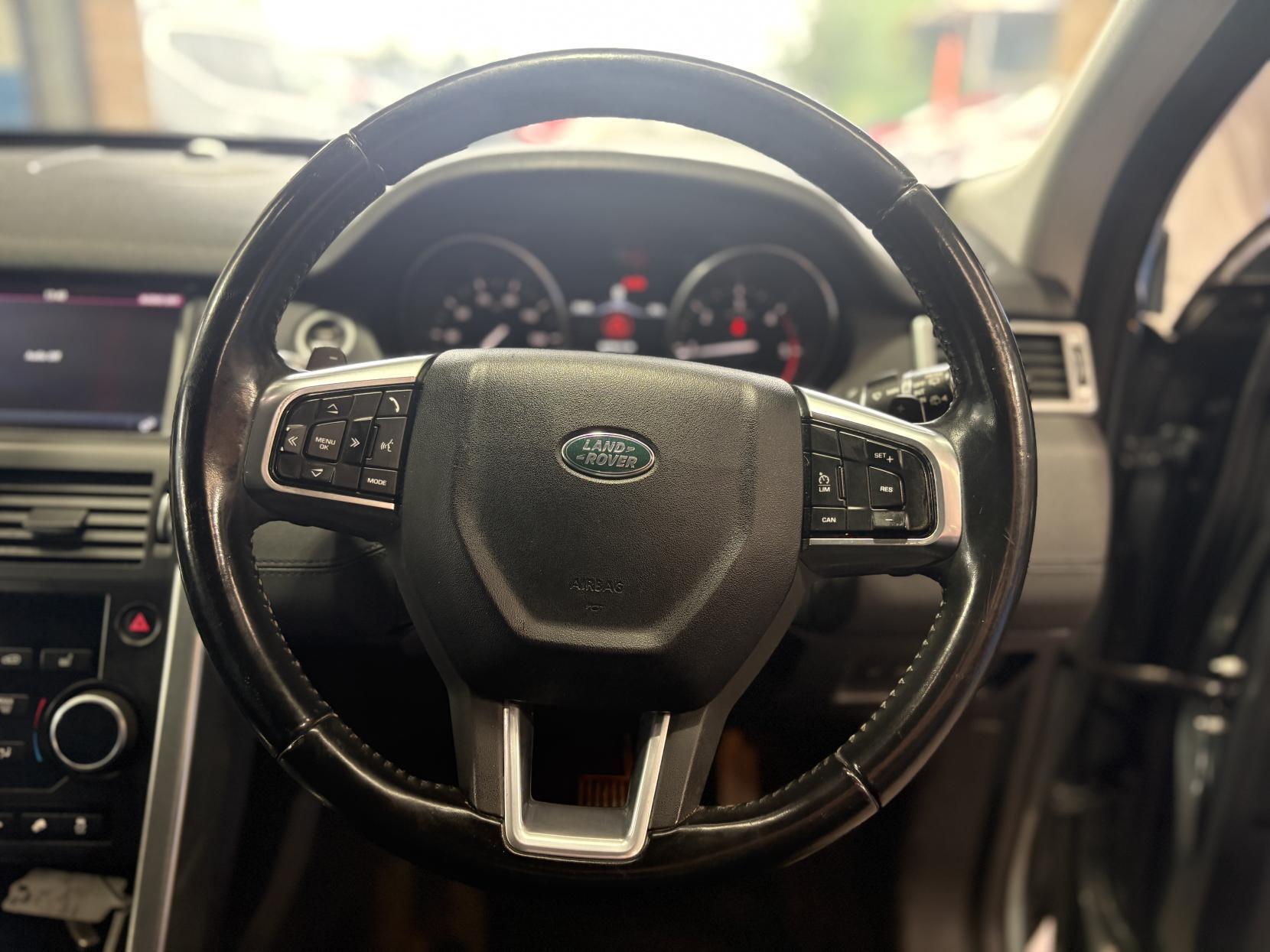 Land Rover DISCOVERY SPORT - Image 11