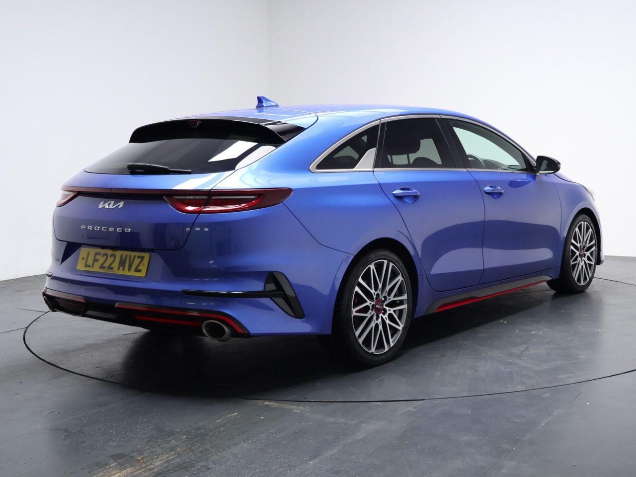 Kia ProCeed - Image 12