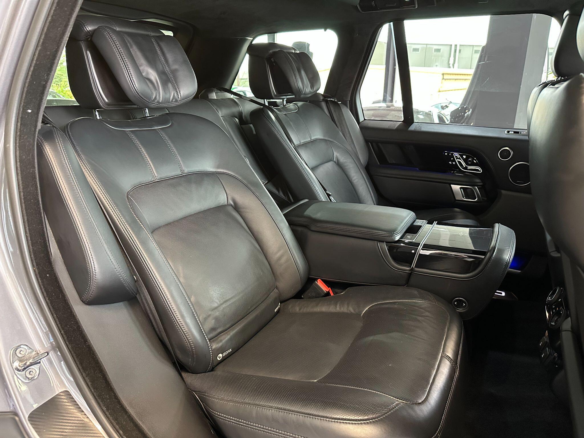 Land Rover Range Rover - Image 16