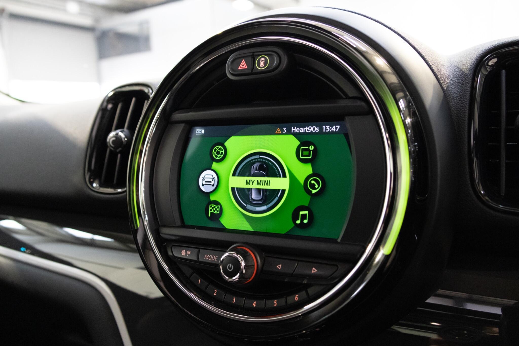 MINI Countryman - Image 22