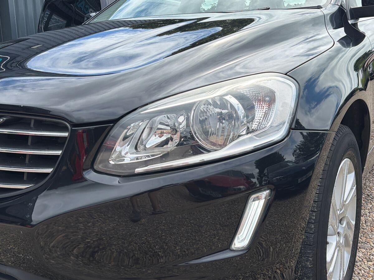 Volvo XC60 - Image 10