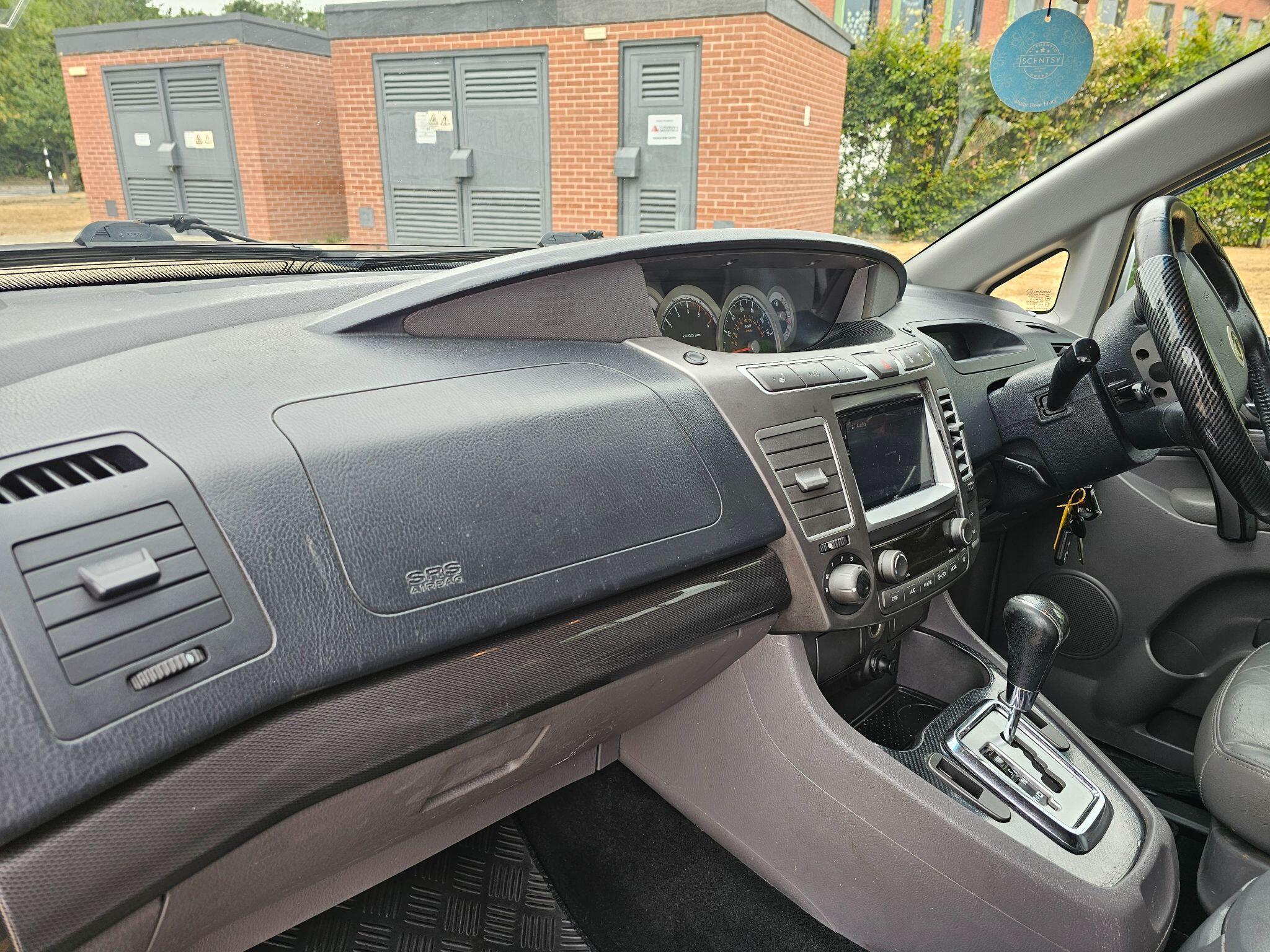 Ssangyong Turismo - Image 17