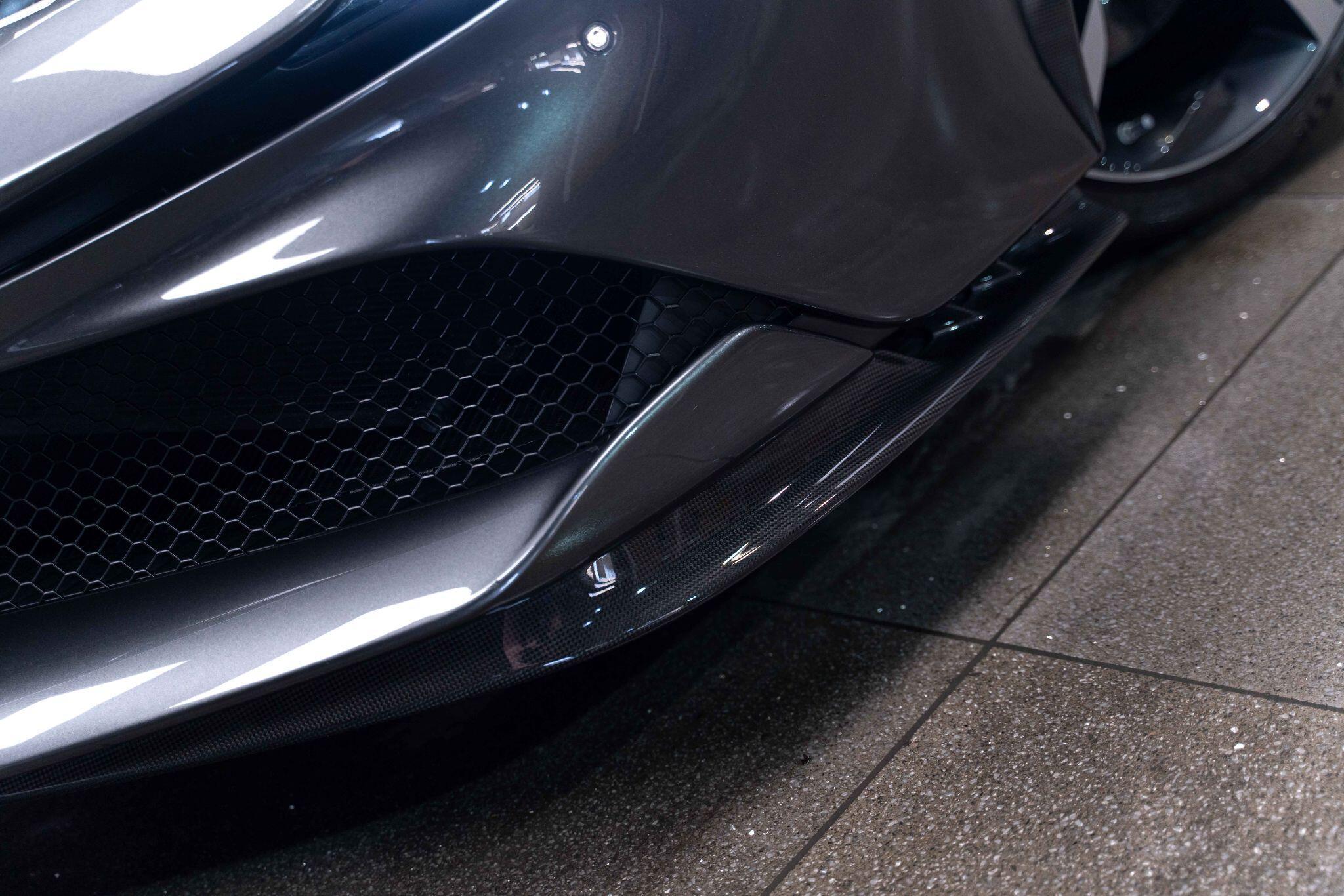 Ferrari SF90 Spider - Image 23