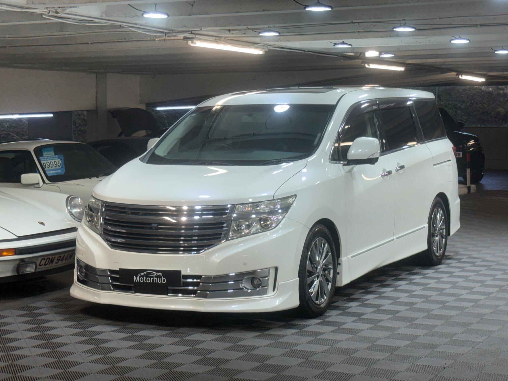 Nissan Elgrand - Image 7