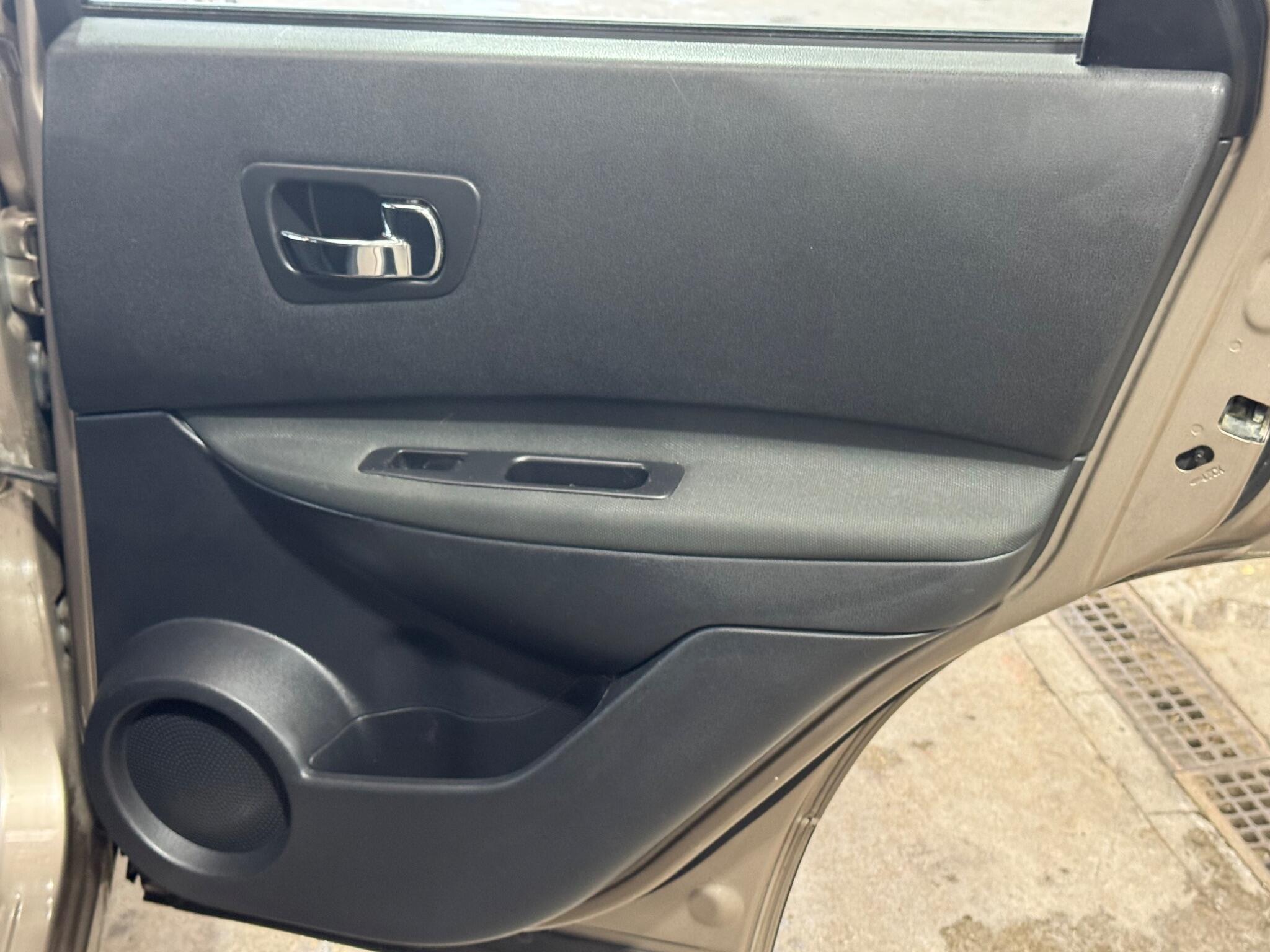 Nissan Qashqai - Image 31