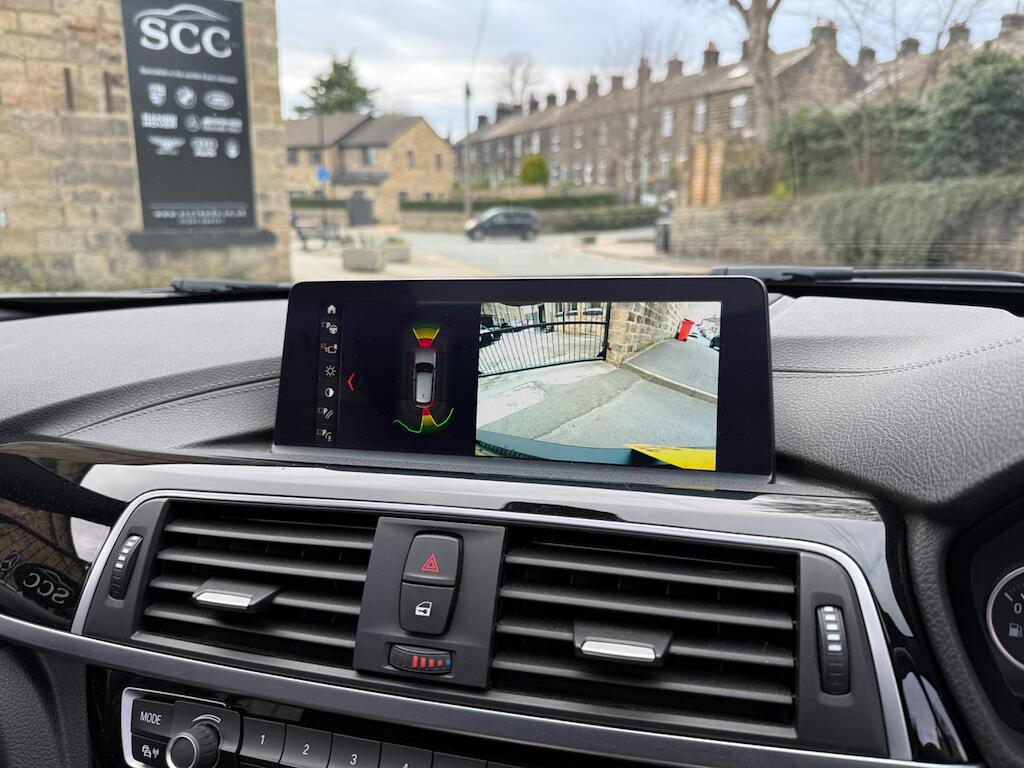 BMW 3 Series - Image 34