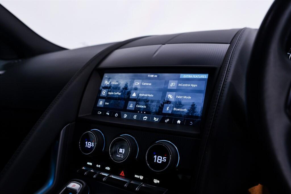 Jaguar F-Type - Image 32