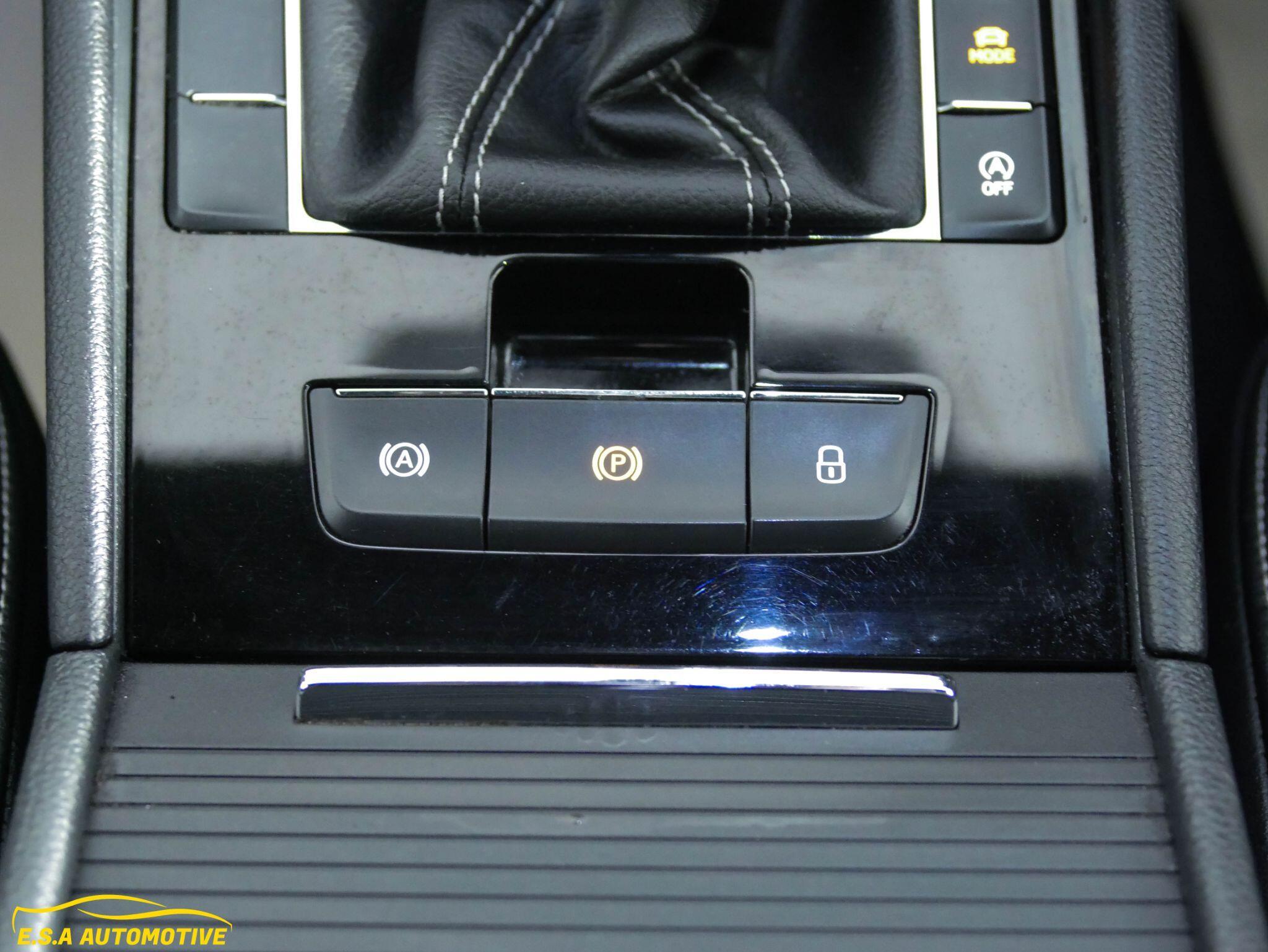 Skoda Superb - Image 31