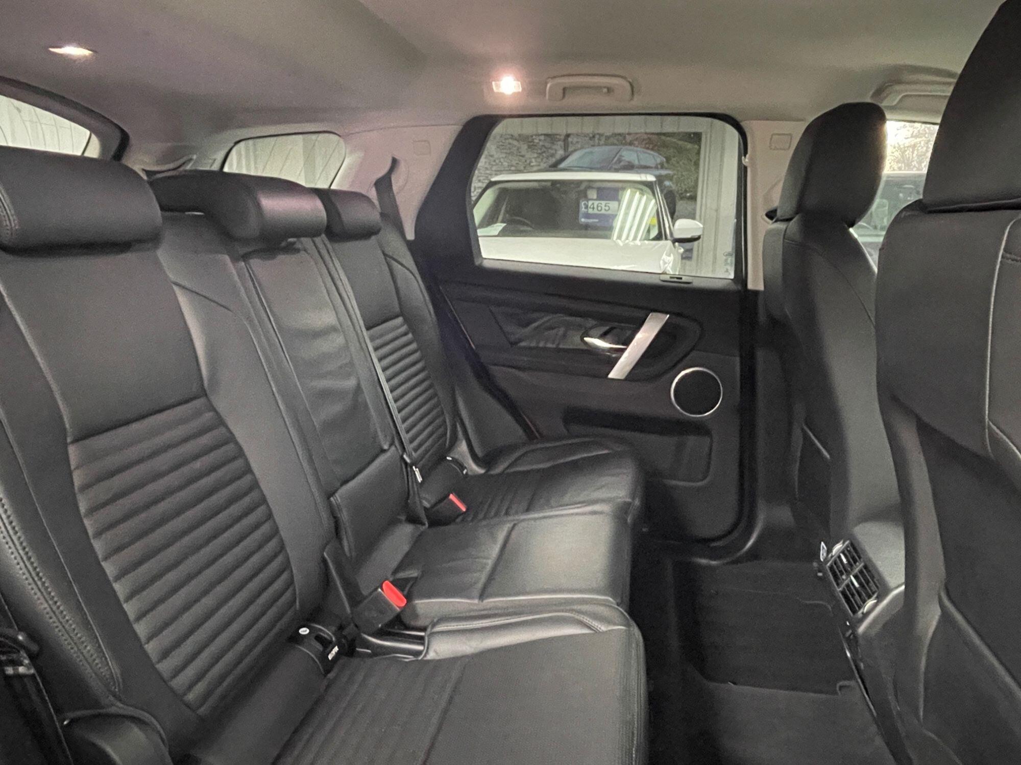 Land Rover DISCOVERY SPORT - Image 27