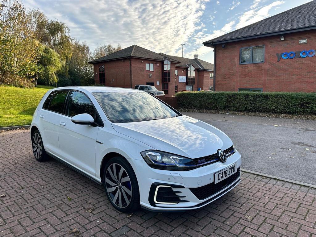 Volkswagen Golf - Image 2