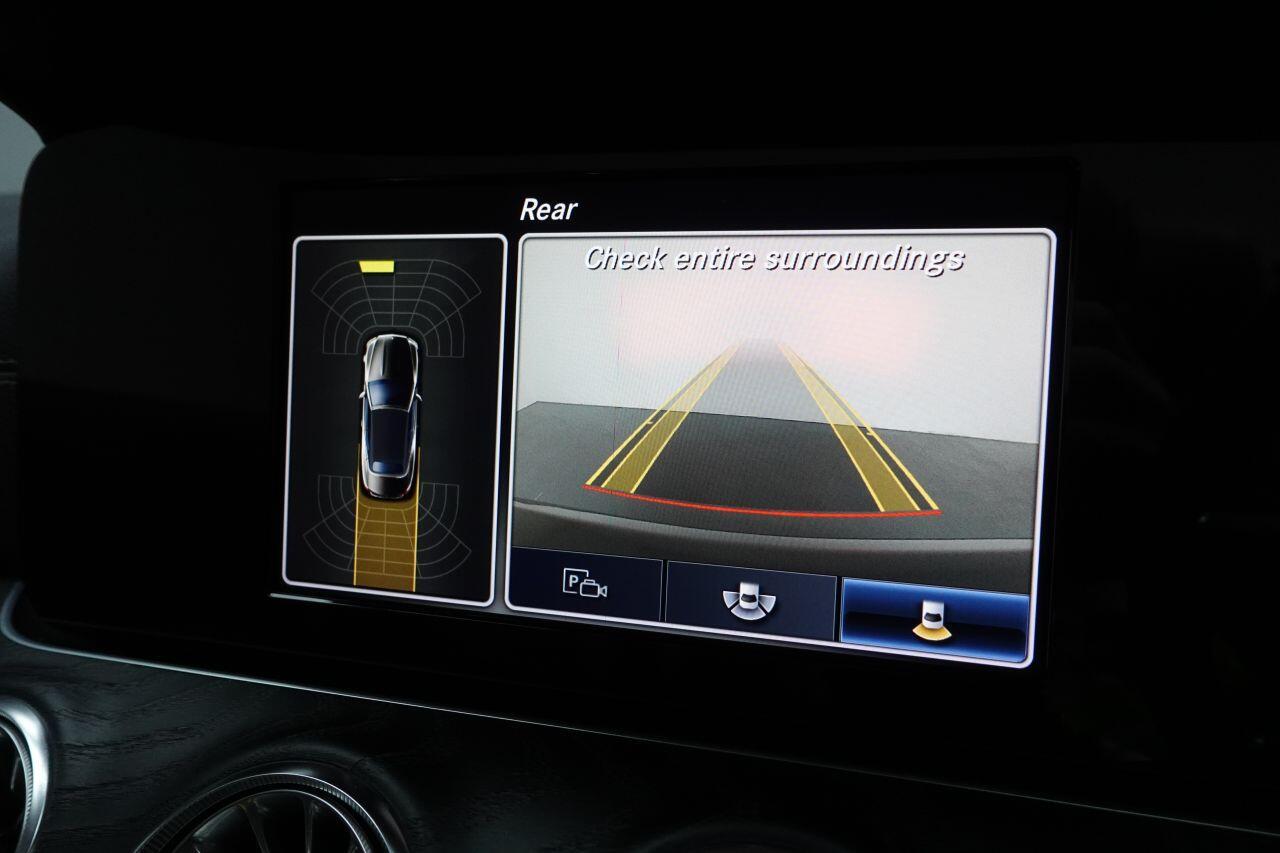 Mercedes-benz E-CLASS - Image 2