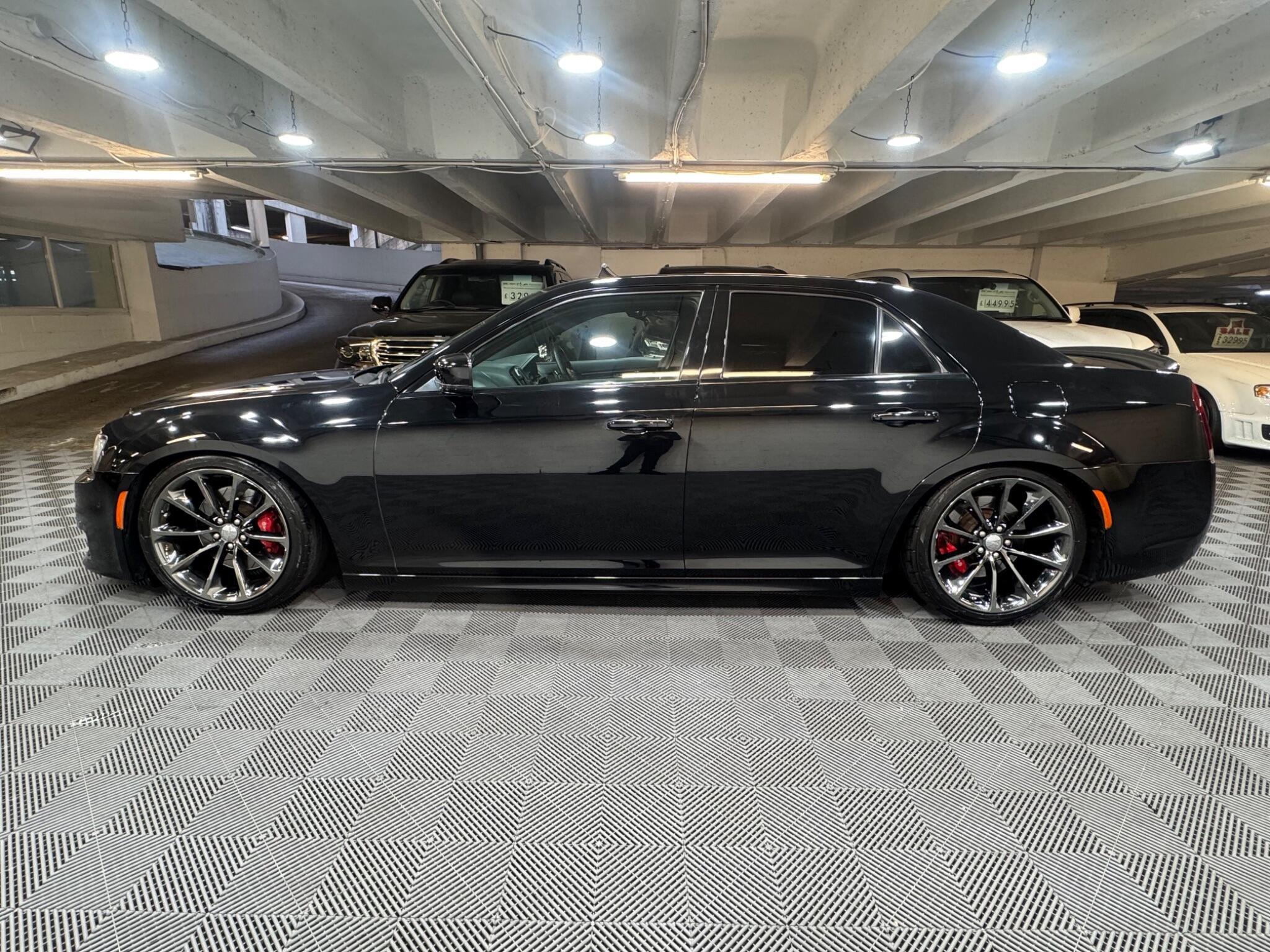 Chrysler 300C - Image 2