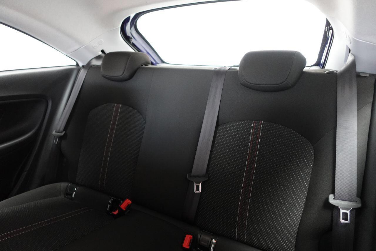 Vauxhall Corsa - Image 20