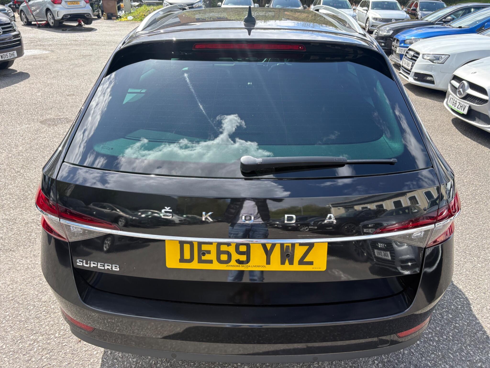 Skoda Superb - Image 16