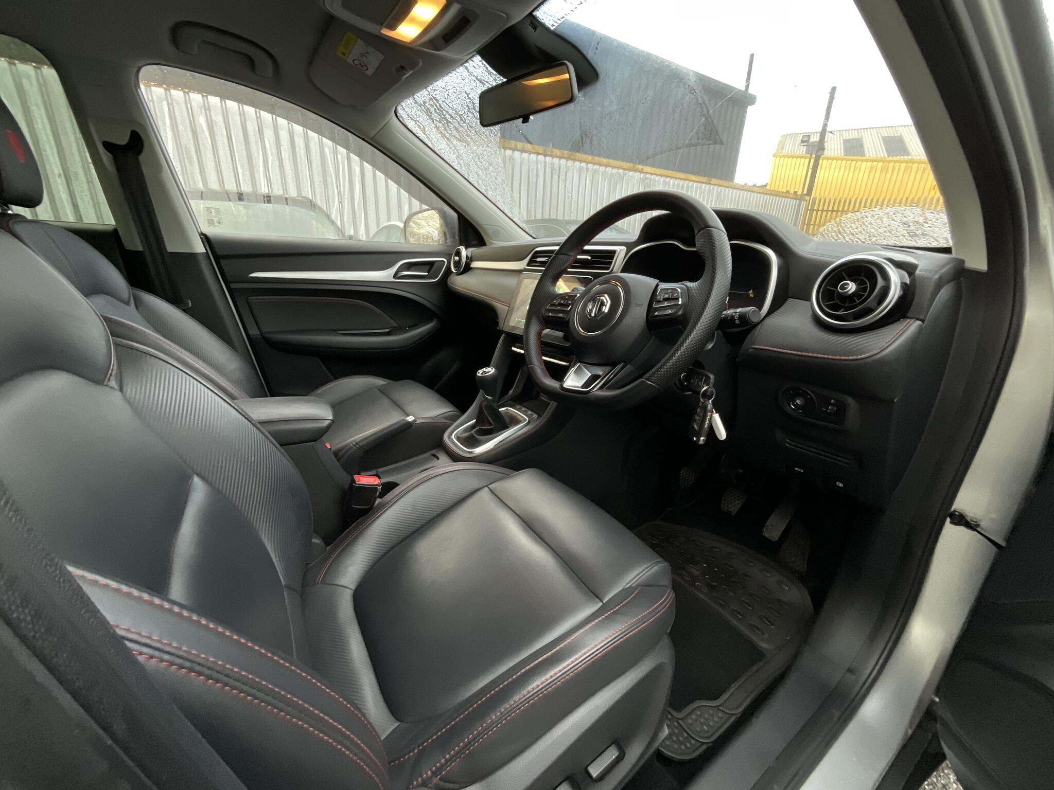MG MG ZS - Image 7