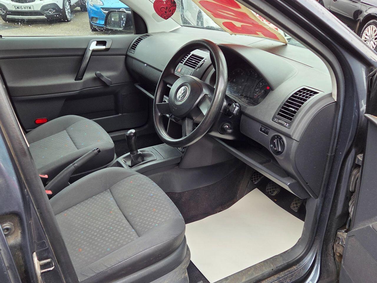 Volkswagen Polo - Image 9