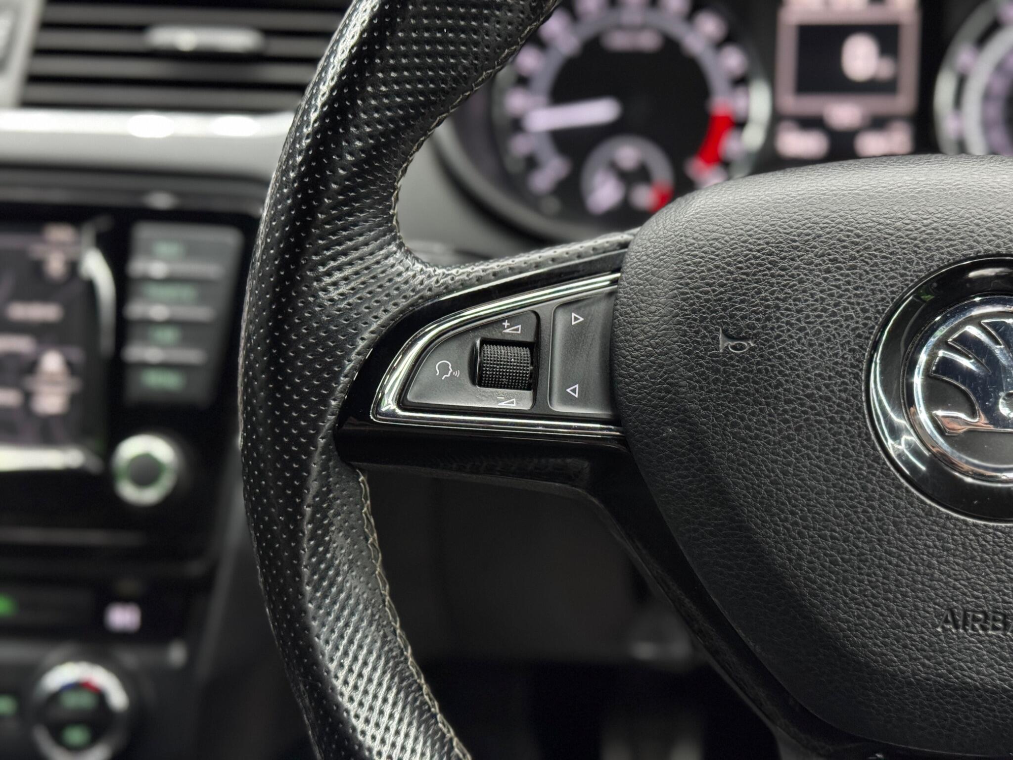 Skoda Octavia - Image 20