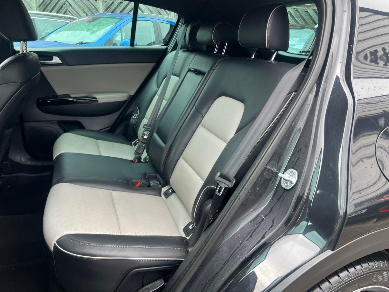 Kia Sportage - Image 14