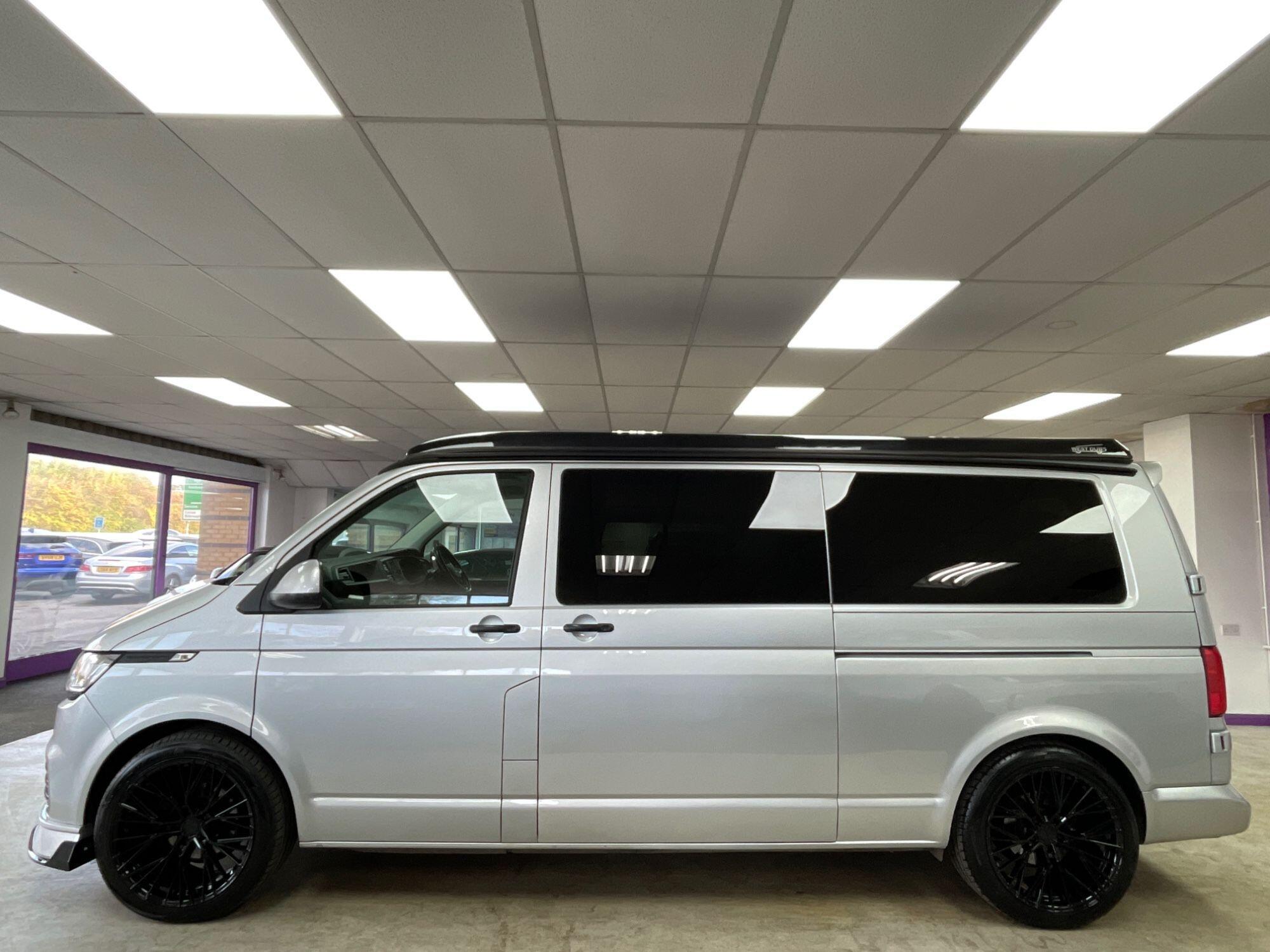 Volkswagen Transporter - Image 14
