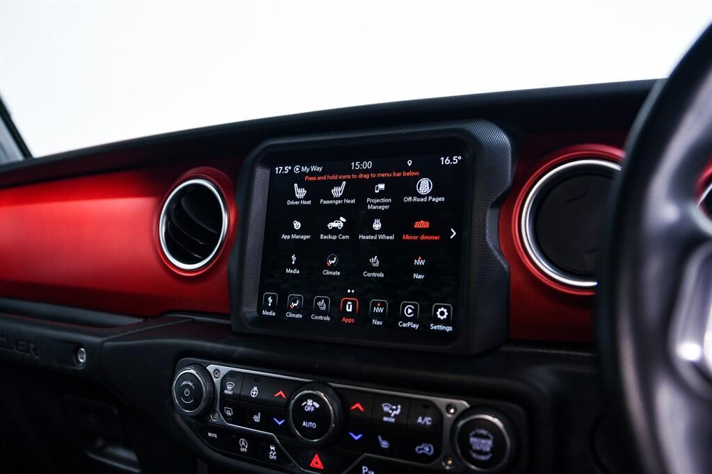Jeep Wrangler - Image 22
