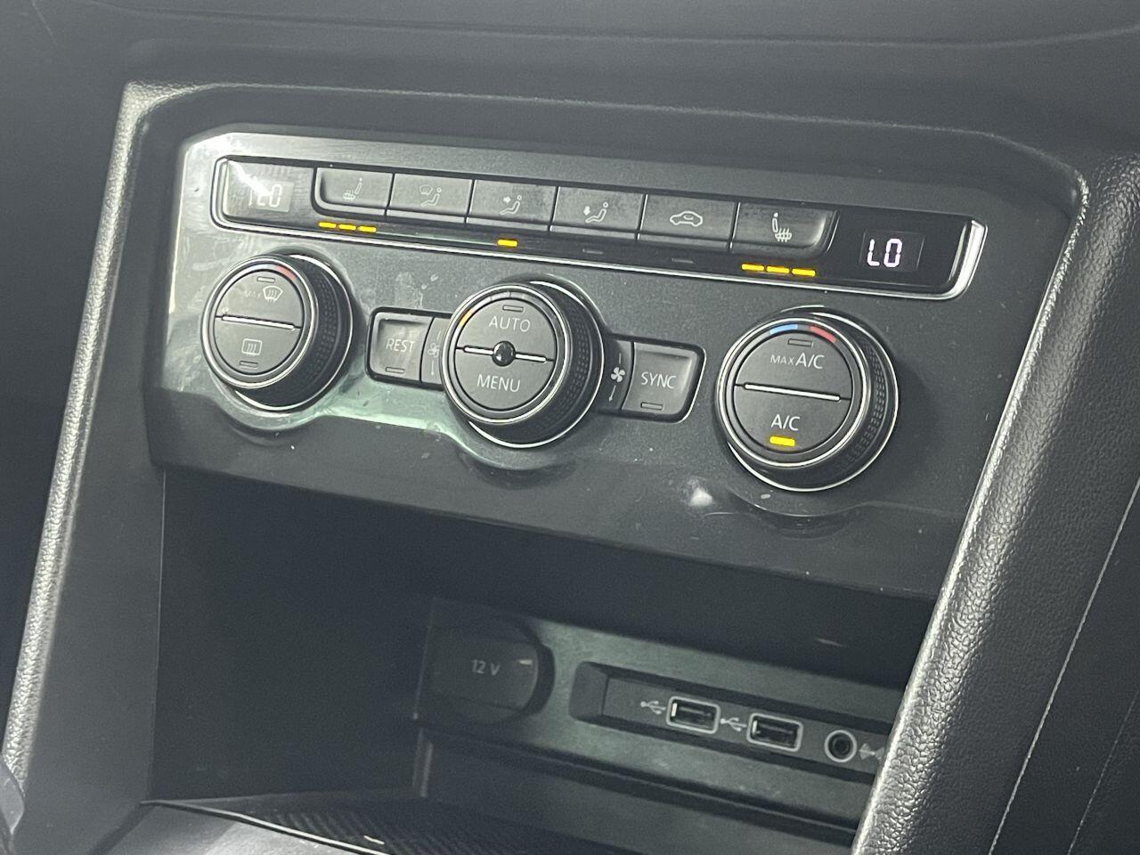 Volkswagen Tiguan - Image 30