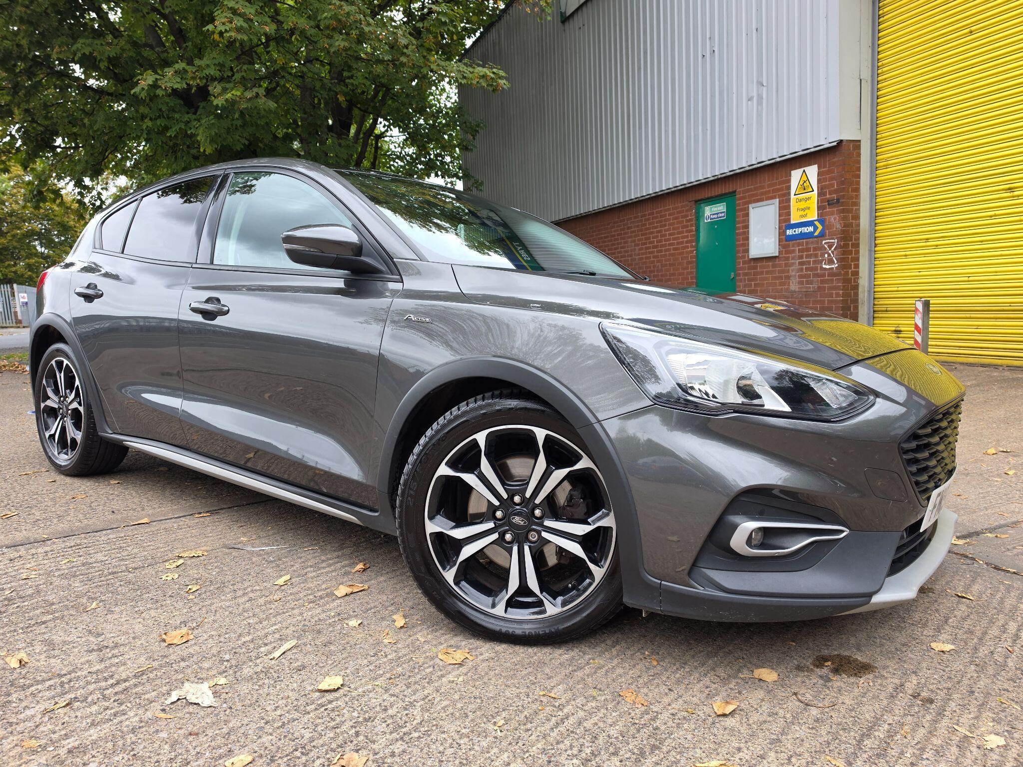 Ford Focus - Image 6