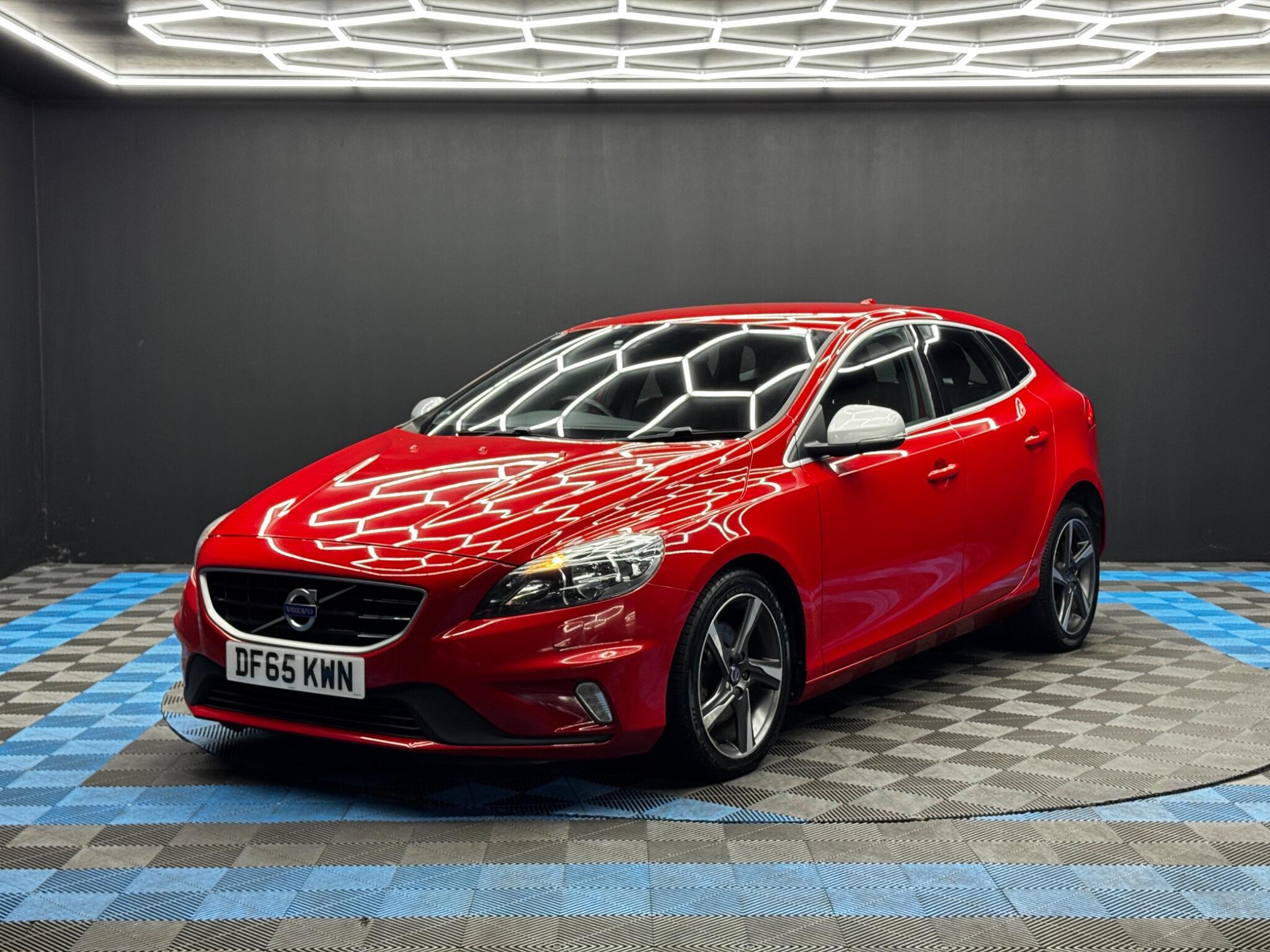 Volvo V40 - Image 3