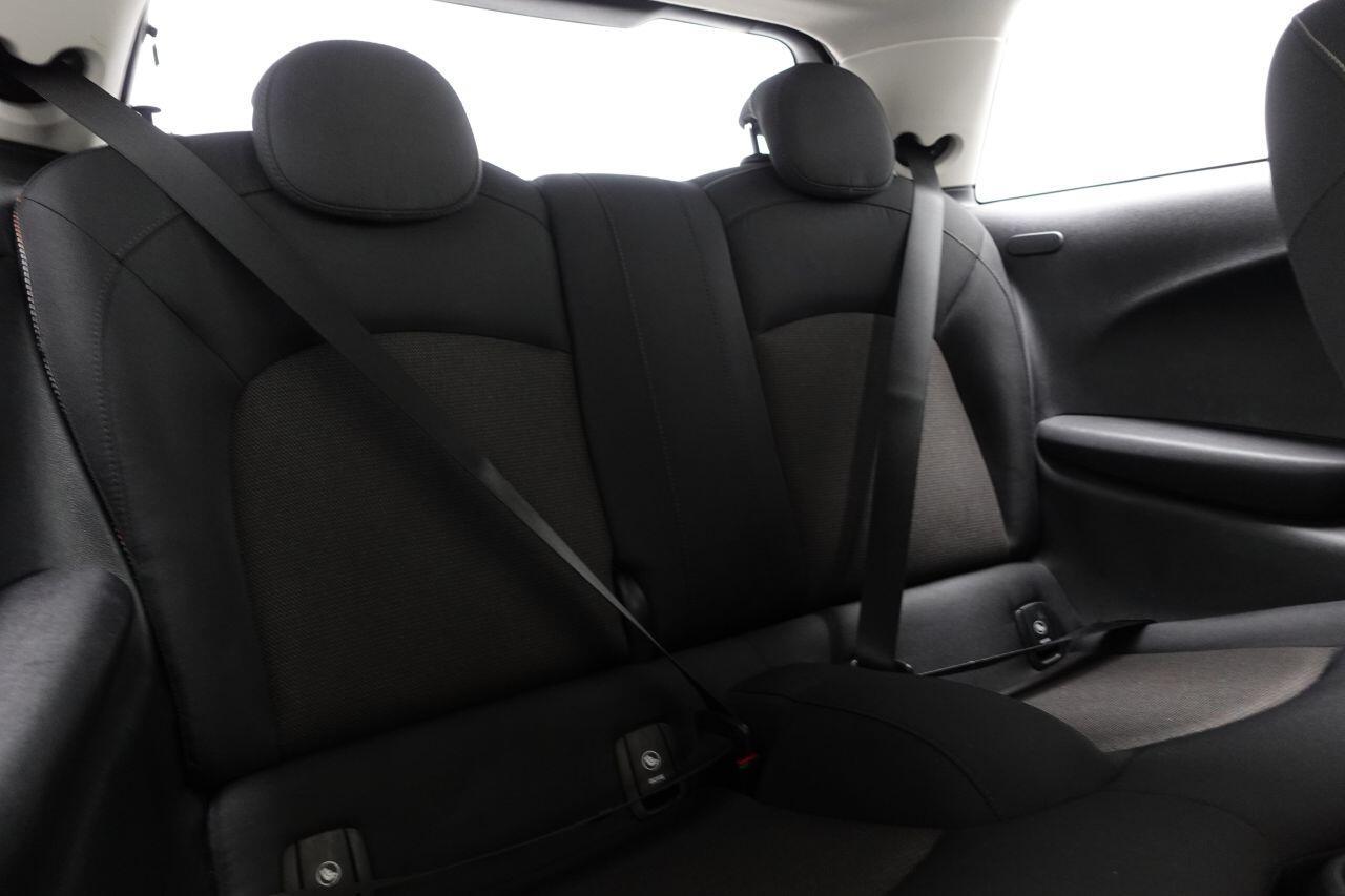 MINI Hatch - Image 14