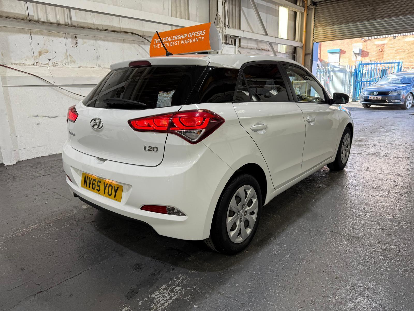 Hyundai i20 - Image 5