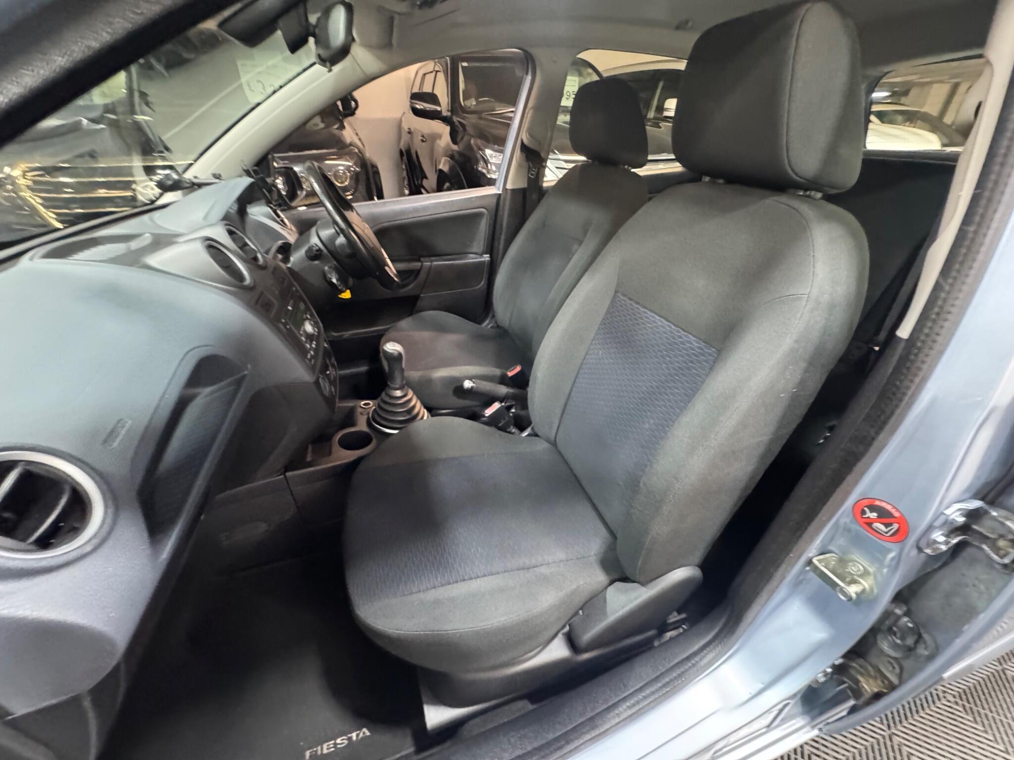 Ford Fiesta - Image 9