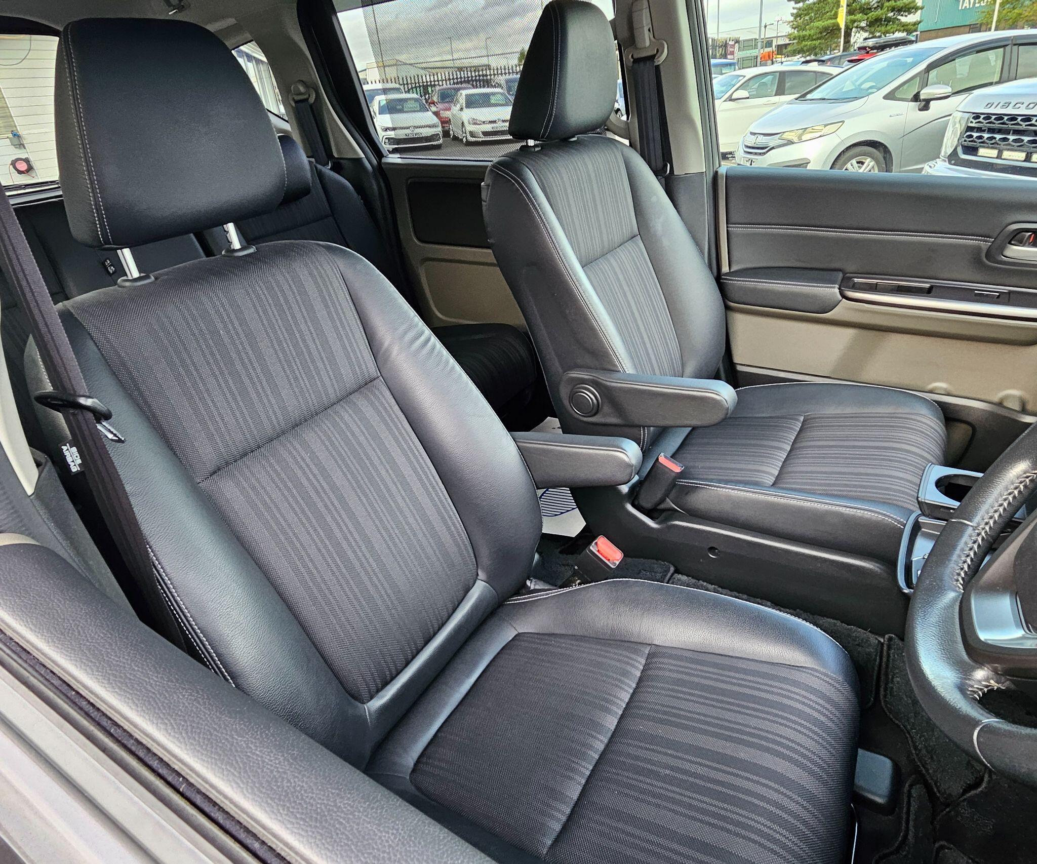 Honda Freed - Image 15
