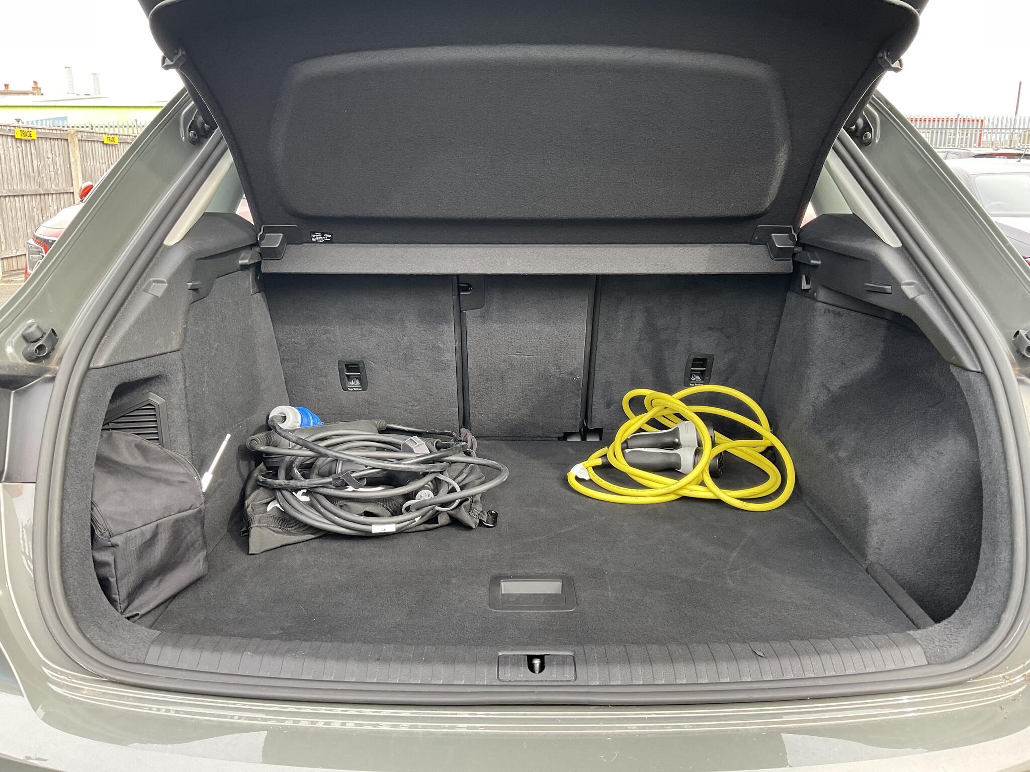 Audi Q3 - Image 19