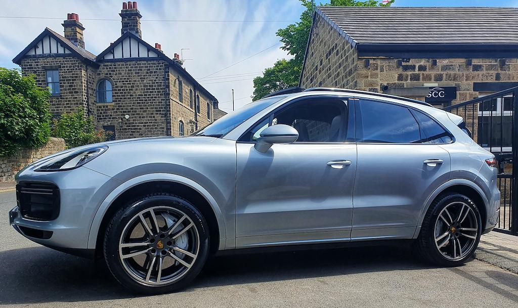 Porsche Cayenne - Image 7