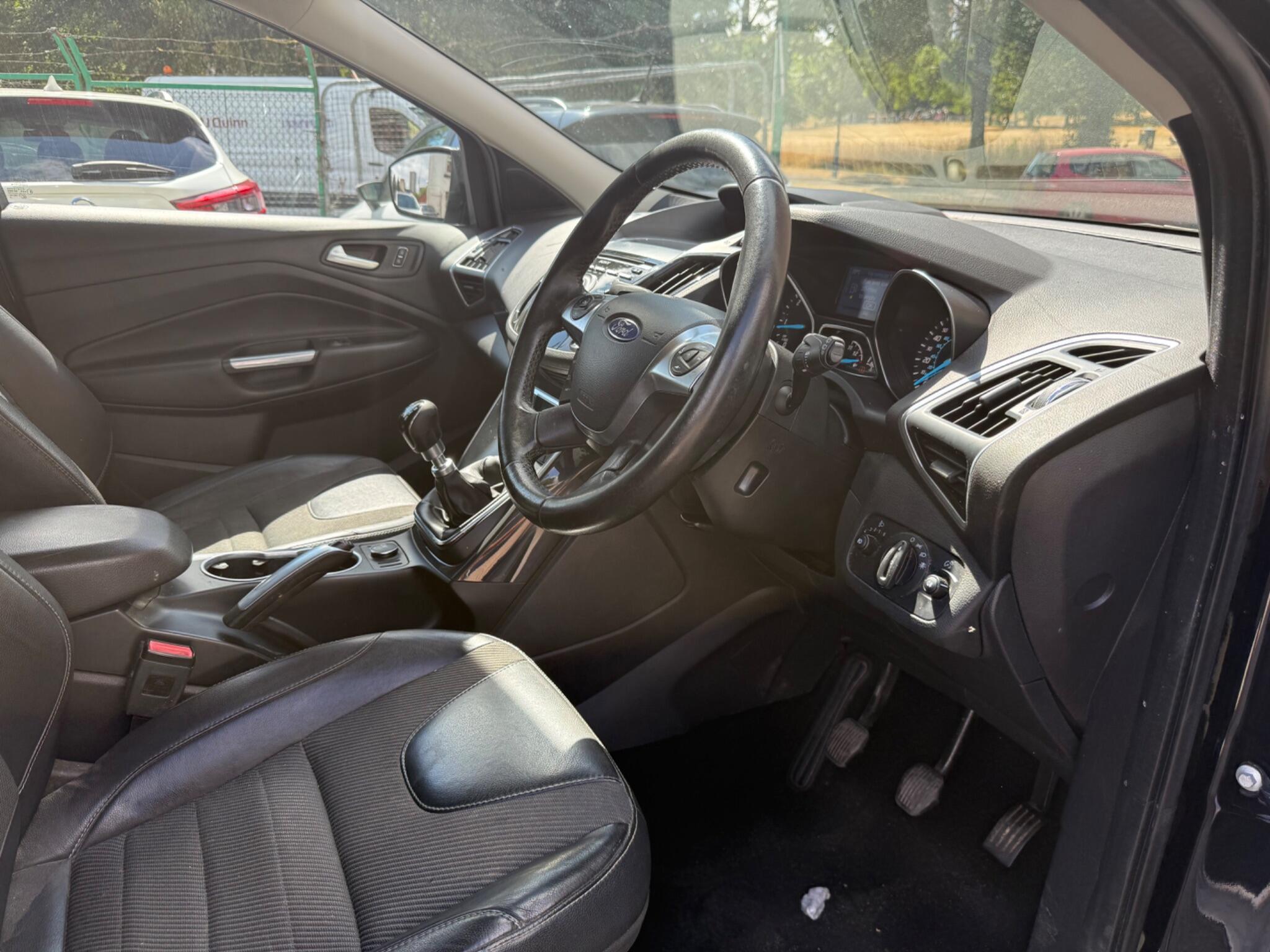 Ford Kuga - Image 16